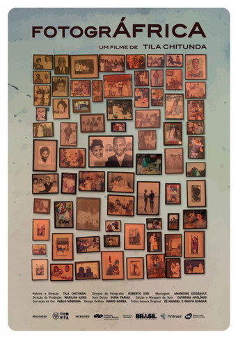 Poster for “FotogrÁFRICA”