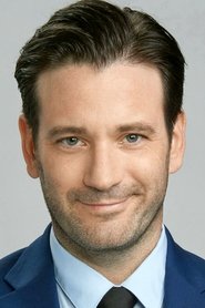 Photo of Colin Donnell