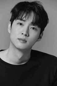 Photo of Kang Young-suk