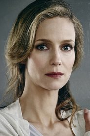 Photo of Laura Regan