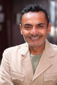 Photo of Carlos Linares