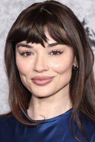 Photo of Crystal Reed