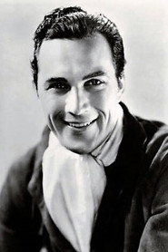 Photo of Tom Tyler