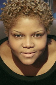 Photo of Lynda Mauze