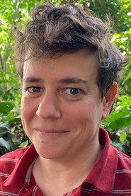 Photo of Rebecca Drysdale