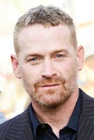 Photo of Max Martini