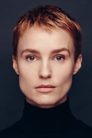Photo of Amanda Collin