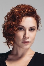 Photo of Açelya Topaloğlu
