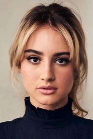 Photo of Grace Van Patten