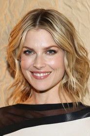 Photo of Ali Larter