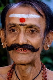 Фото: 'Thayir Vadai' Desigan