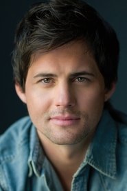 Фото: Kristoffer Polaha