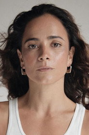 Photo of Alice Braga