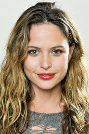 Photo of Josie Maran