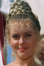 Photo of Suzanna Smith