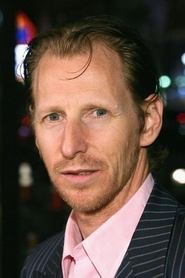 Photo of Lew Temple