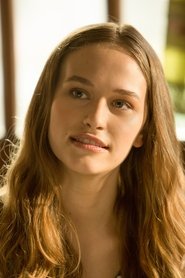 Photo of Zoe Graham