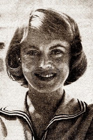 Photo of Suzanne Avon