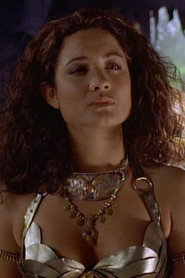 Photo of Amber-Jane Raab