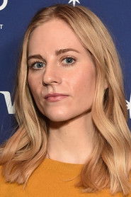 Photo of Carrie Hobson