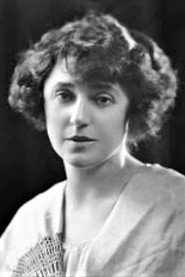 Photo of Auriol Lee