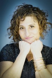 Photo of Shoshana Sperling
