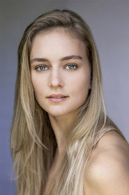 Photo of Lucy Currey