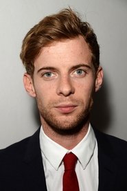Photo of Luke Treadaway