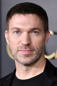 Photo of Travis Knight