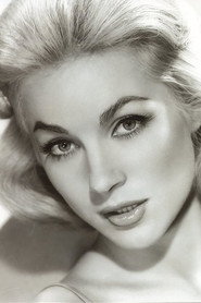 Фото: Shirley Anne Field