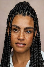 Photo of Nicole Deon
