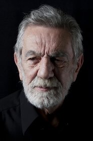 Photo of Aydemir Akbaş