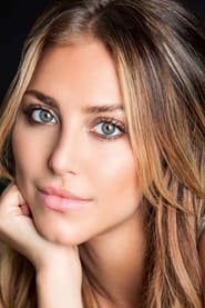 Фото: Cassie Scerbo