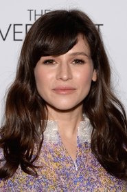 Photo of Yael Stone