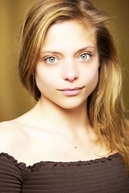 Photo of Lizzie Brocheré