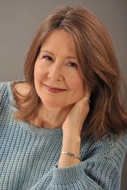 Photo of Mia Dillon