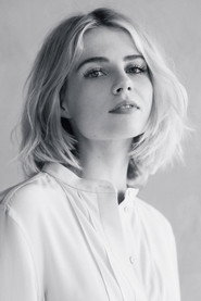 Photo of Lucy Boynton