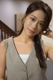 Photo of Iris Lam Hoi Yan