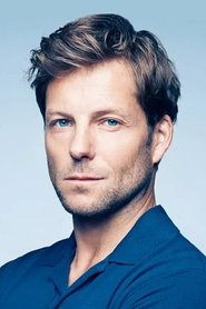 Фото: Jamie Bamber