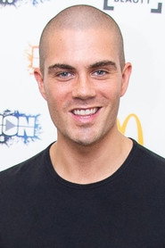Фото: Max George