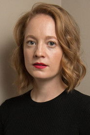 Photo of Leonie Benesch