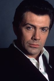 Фото: Lewis Collins