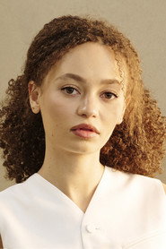 Photo of Nico Parker