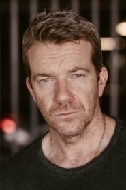 Photo of Max Beesley