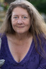 Photo of Naomi Simpson