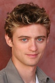 Фото: Crispin Freeman
