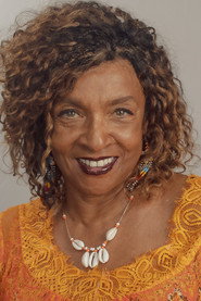 Photo of Elisa Lucinda