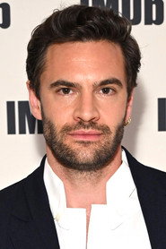 Photo of Tom Bateman