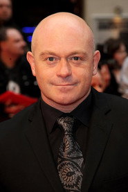 Photo of Ross Kemp