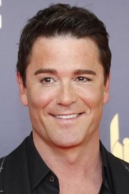 Photo of Yannick Bisson